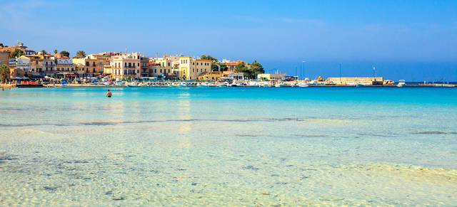 la-spiaggia-di-mondello-palermo